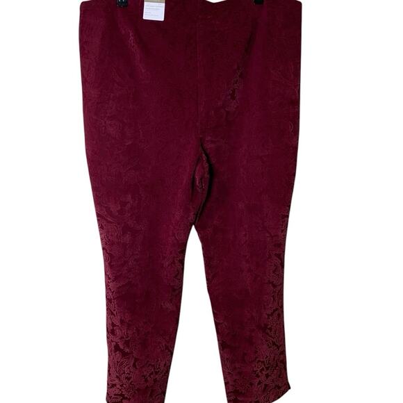 Chico's Pants NWT Size 3.5 (18) Luxe Flocked Ponte Pull-On Deep Chianti Pattern - Picture 2 of 7